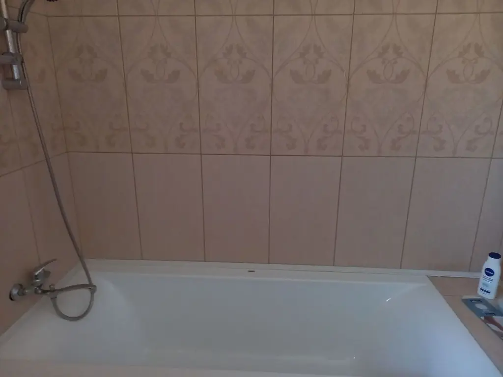 BRASADAS vinde casa in zona TITULESCU cu 5 camere si teren 350mp
