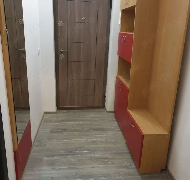brasadas.com vinde apartament 4 camere Copou.