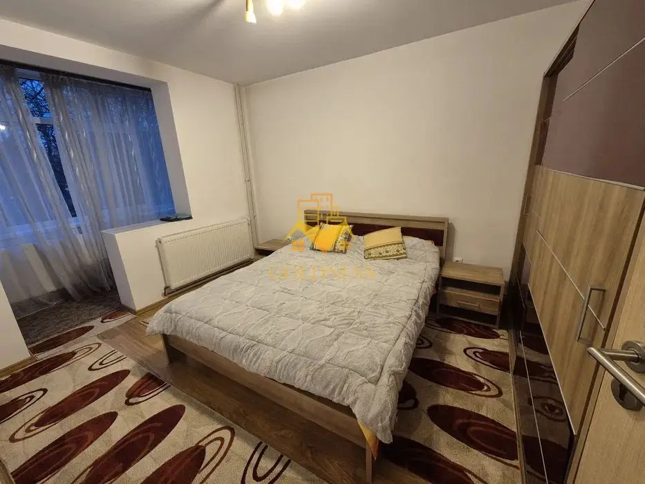 2 camere semidecomandate, balcon, Gheorgheni, Zona Fsega, Iulius Mall