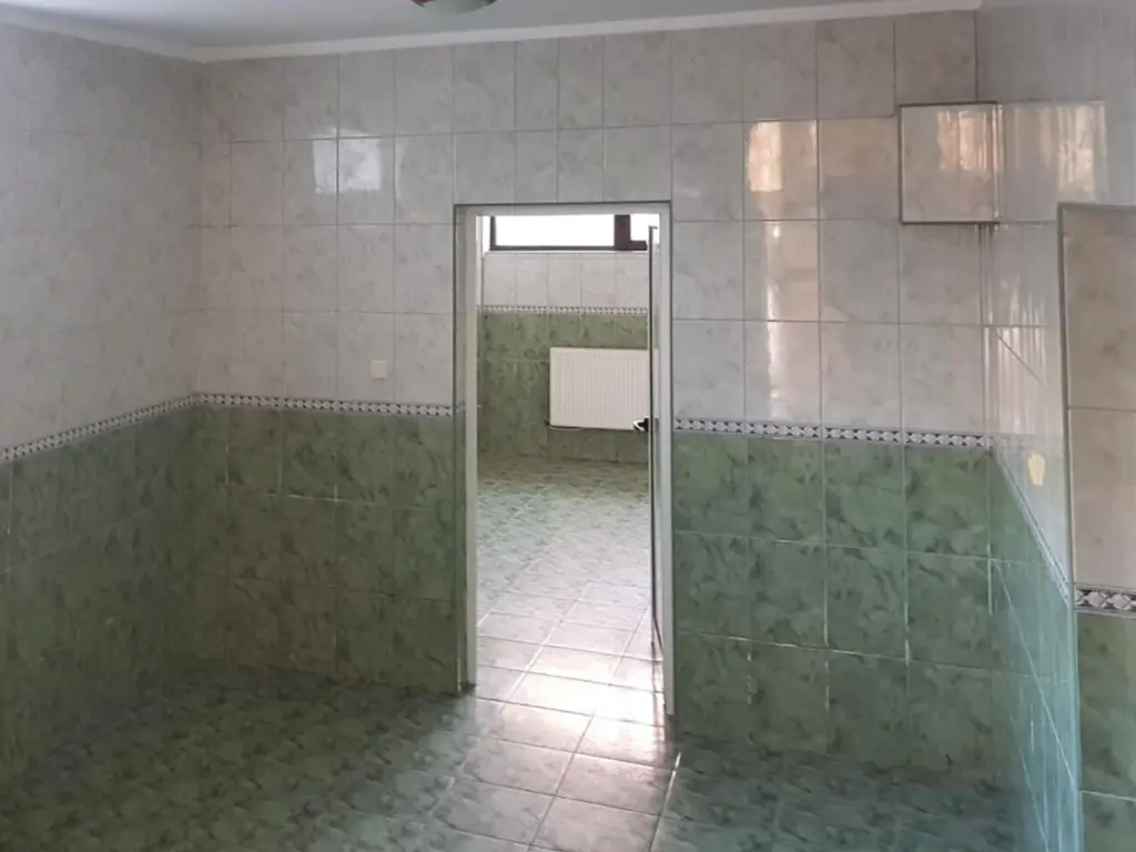Hotel cu arhitectură montană deosebită poziționare premium Sâmbătă de Sus