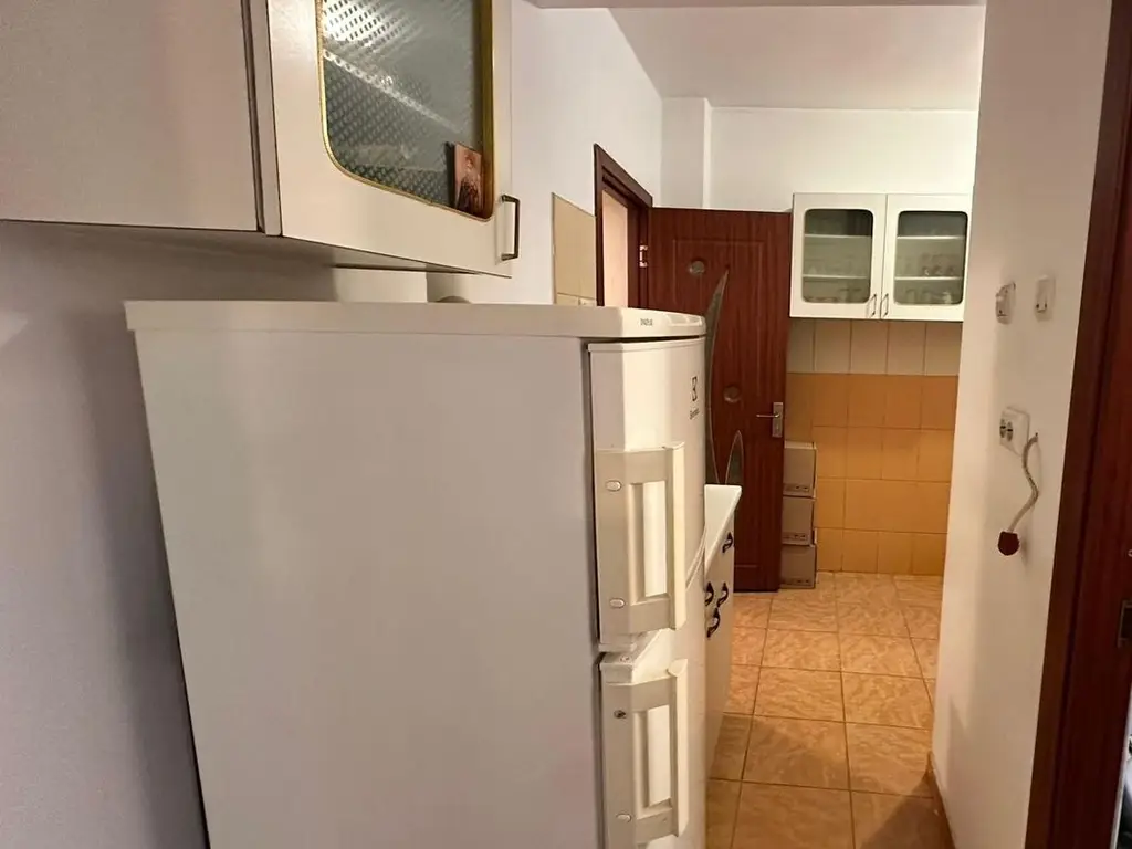 Apartament 2 camere, central, parter – Giurgiu