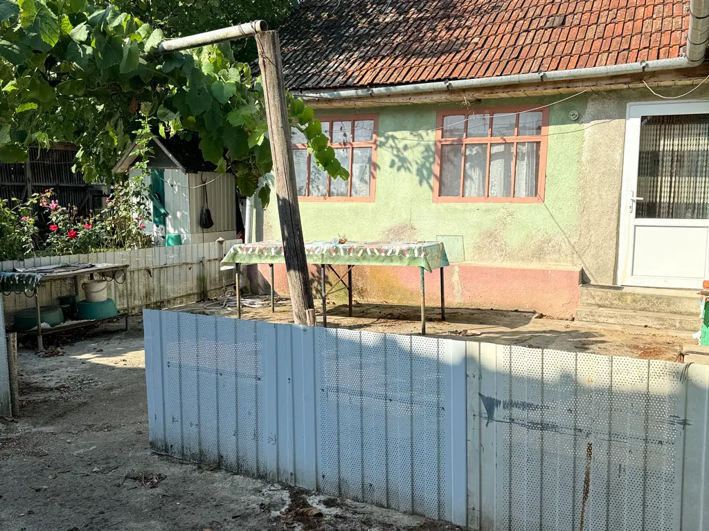 Casă de vânzare la țară (Bulci, jud. Arad)