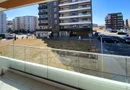 Apartament modern cu 2 camere pereți retractabili terasă parcare și boxă