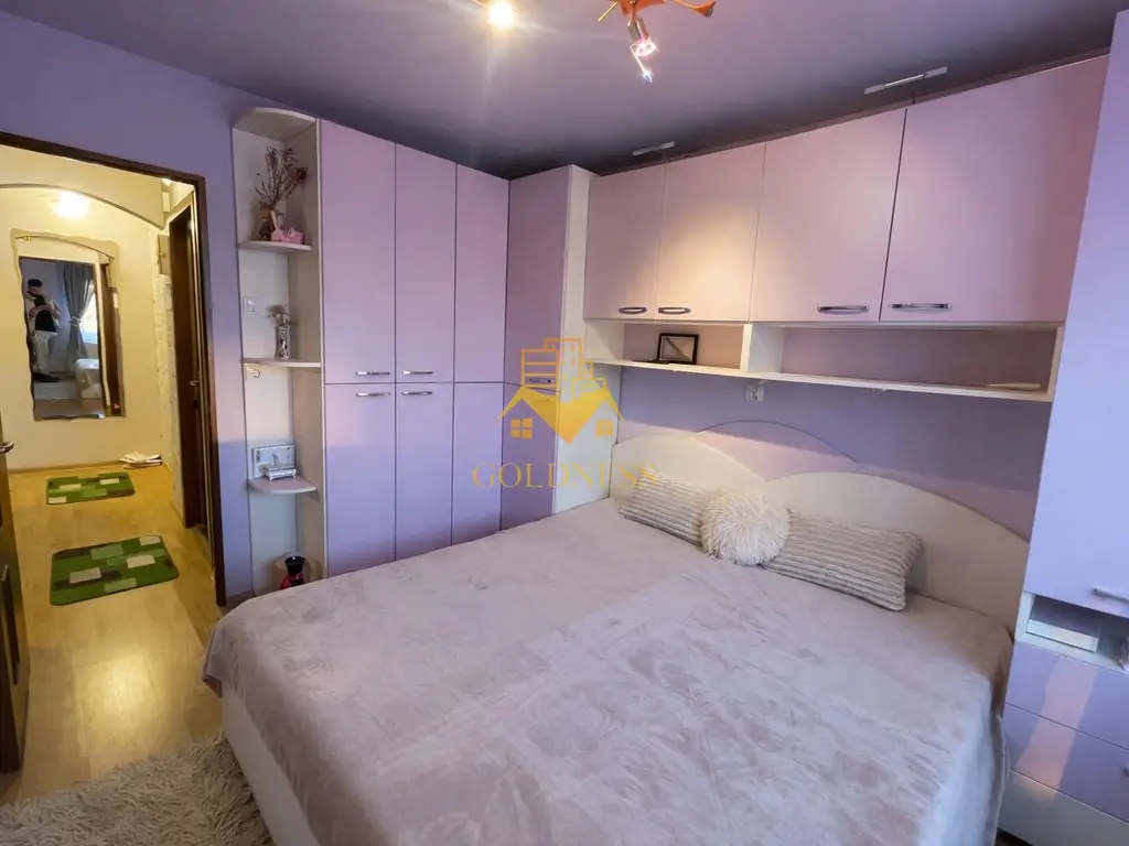 3 Camere decomandate, Intre lacuri, Parcare,Kaufland,Aurel Vlaicu,Lidl