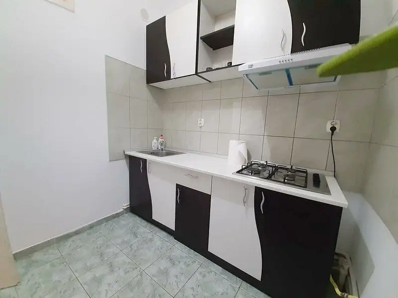 Apartament cu o camera, ultracentral, mobilat - Parcul Eminescu
