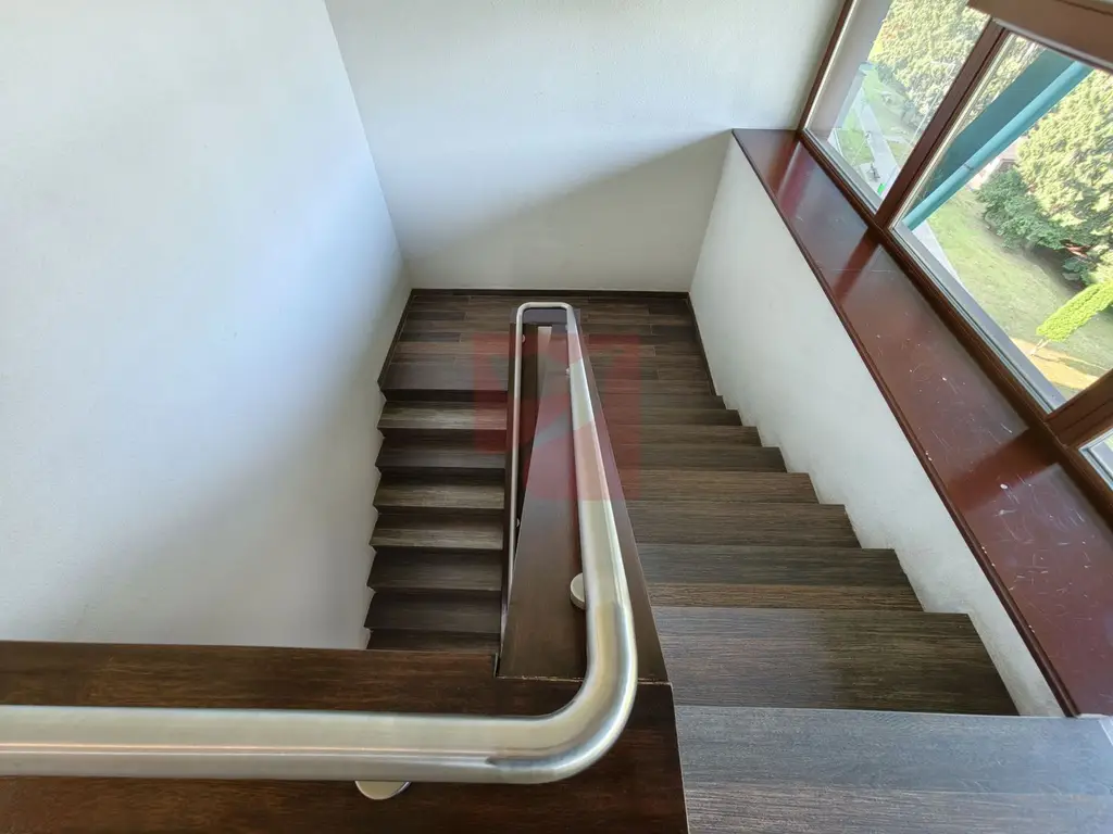 2 apartamente intr-unul singur!