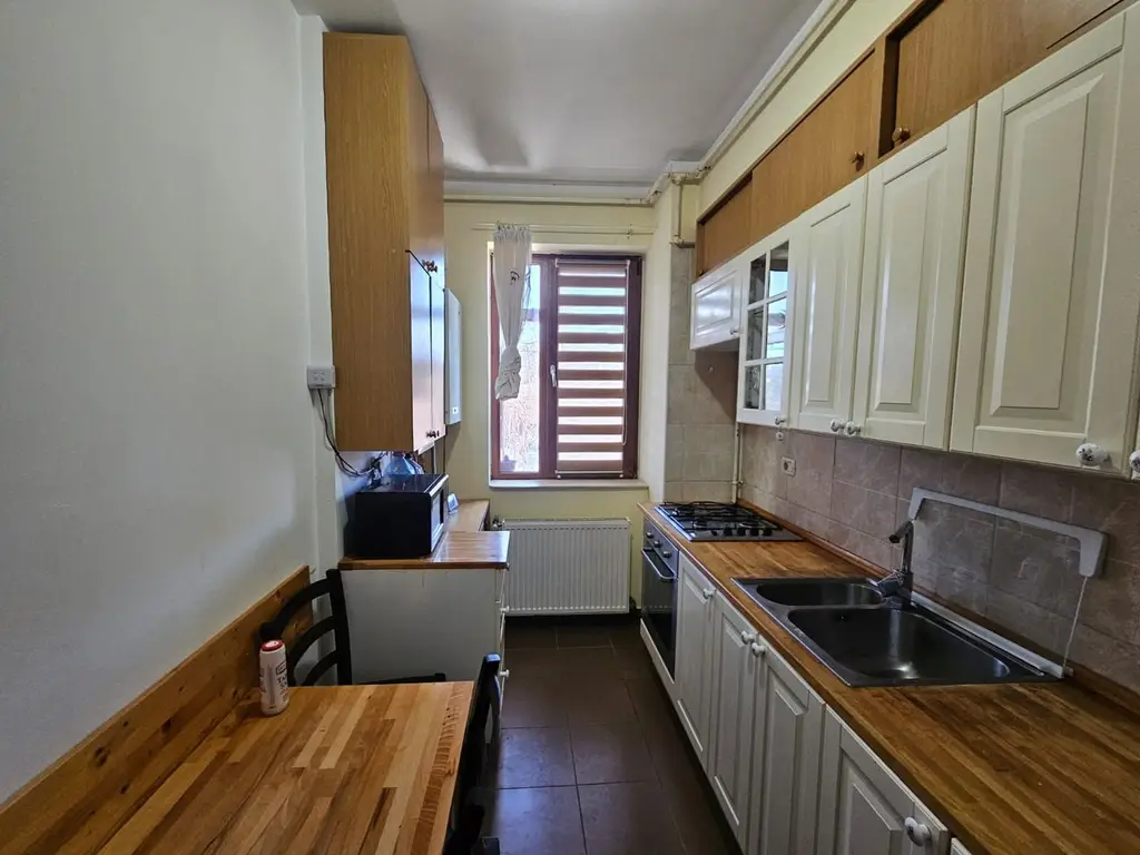 Apartament 3 camere decomandat, Găvana – platou, aproape de pădure