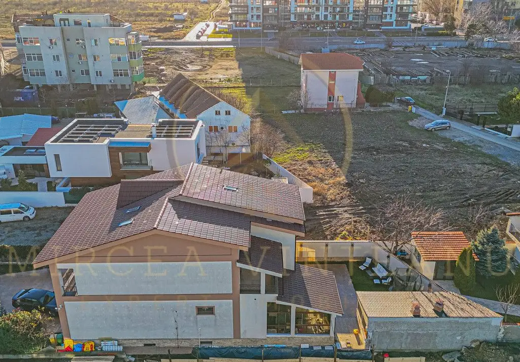 Palazu Mare/ Elvila - Casa de poveste pentru familia ta