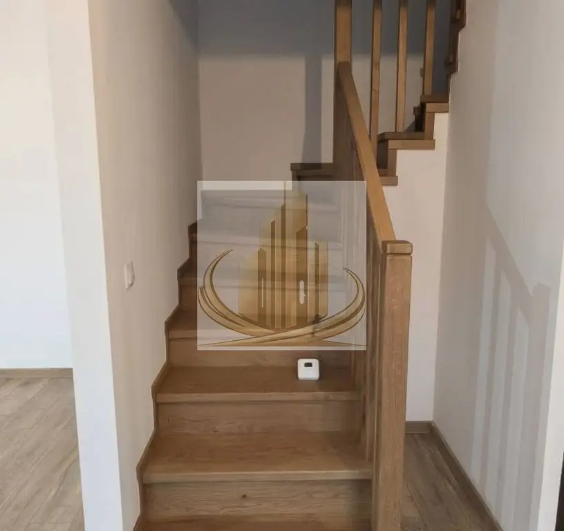 Duplex modern 4 camere în Moșnița Nouă, lângă Lidl – curte 280 mp