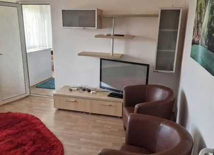 Apartament Constanta  2 camere etaj 4/4, centrala pe gaz