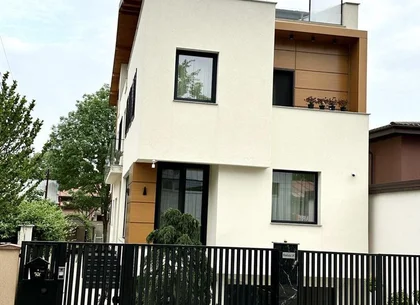 Vila Noua 2023 de Lux Damaroaia Str Duetului nr 26
