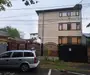 Vând casă cu demisol , parter + 2 etaje și teren în sector 4
