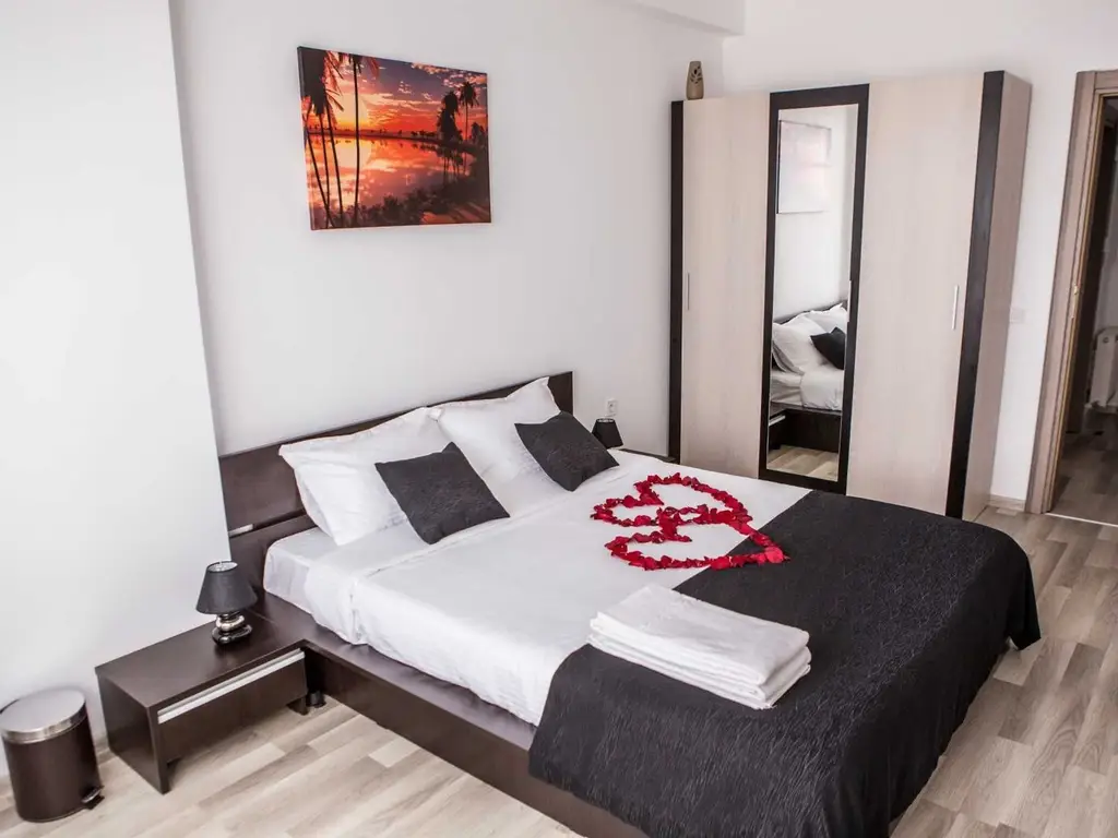 Apartament 2 camere|Vedere la mare|Zona Summerland|Inclus loc de parcare
