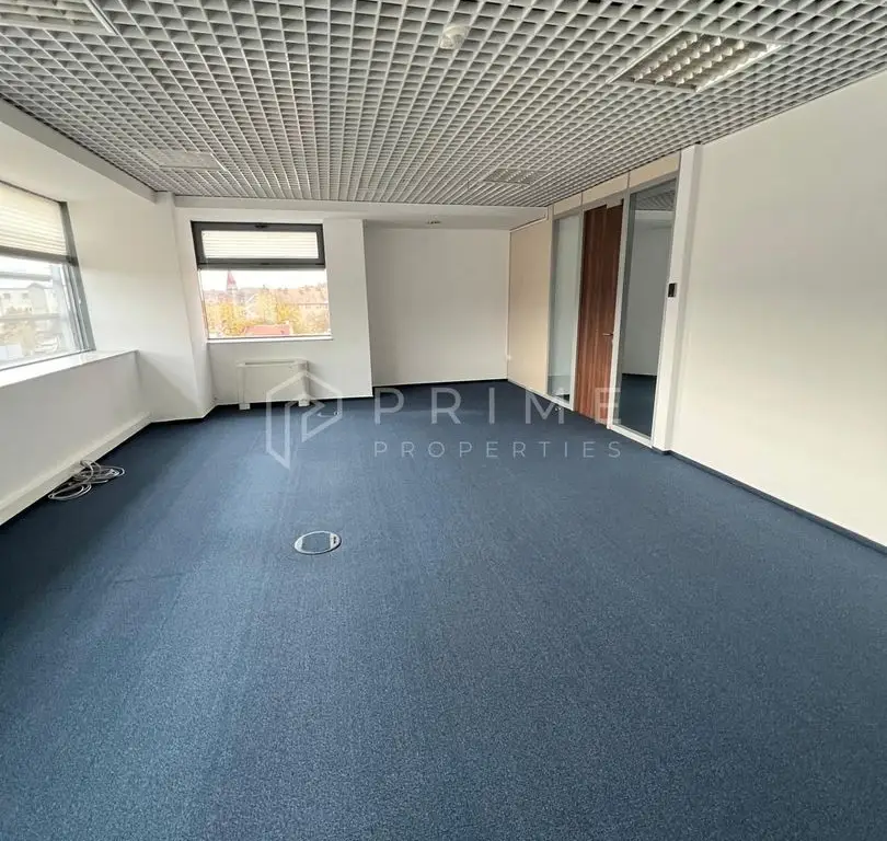 Spațiu de birouri de închiriat, 50-200 mp, centru, Târgu Mureș
