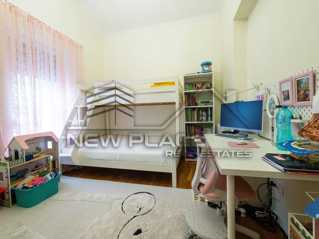 Vila cu gradina proprie | 2 Parcari incluse | Exclusivitate | LUX