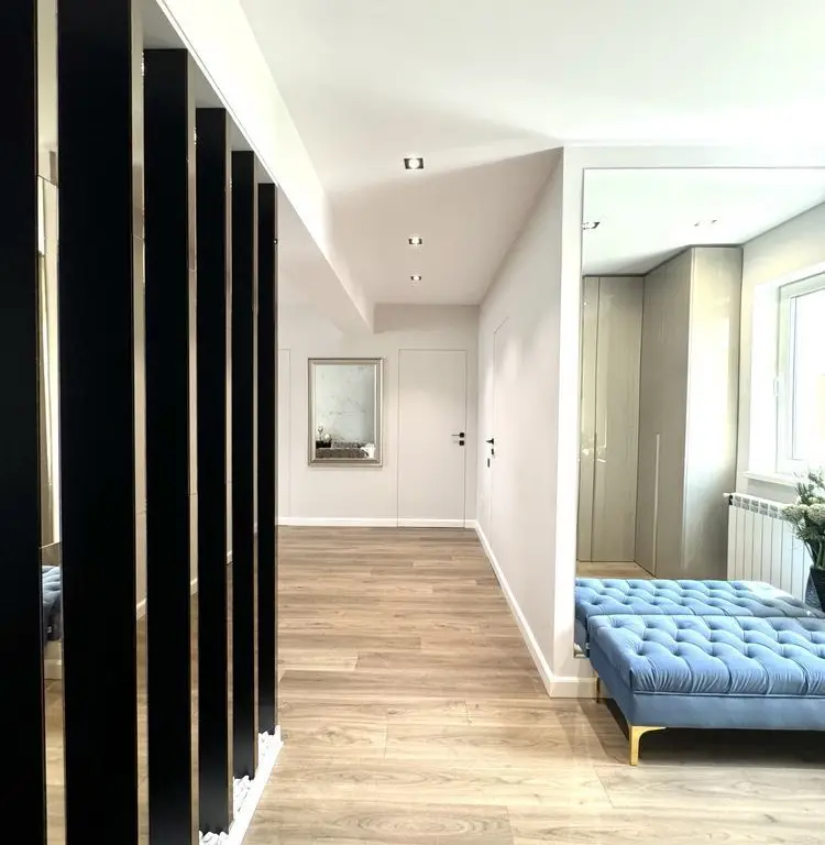 Apartament Lux 3 camere (2 parcari incluse)