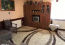 BRASADAS vinde apart 2 cam și gars în casa cu intrare comuna