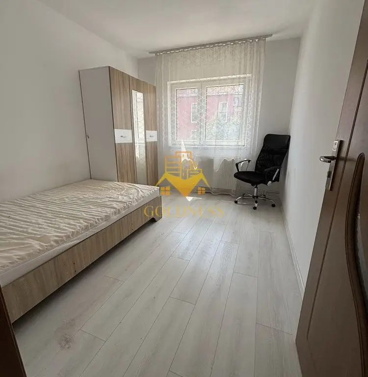 3 camere decomandate, 2 balcoane, Intre lacuri, Aurel Vlaicu, Kaufland