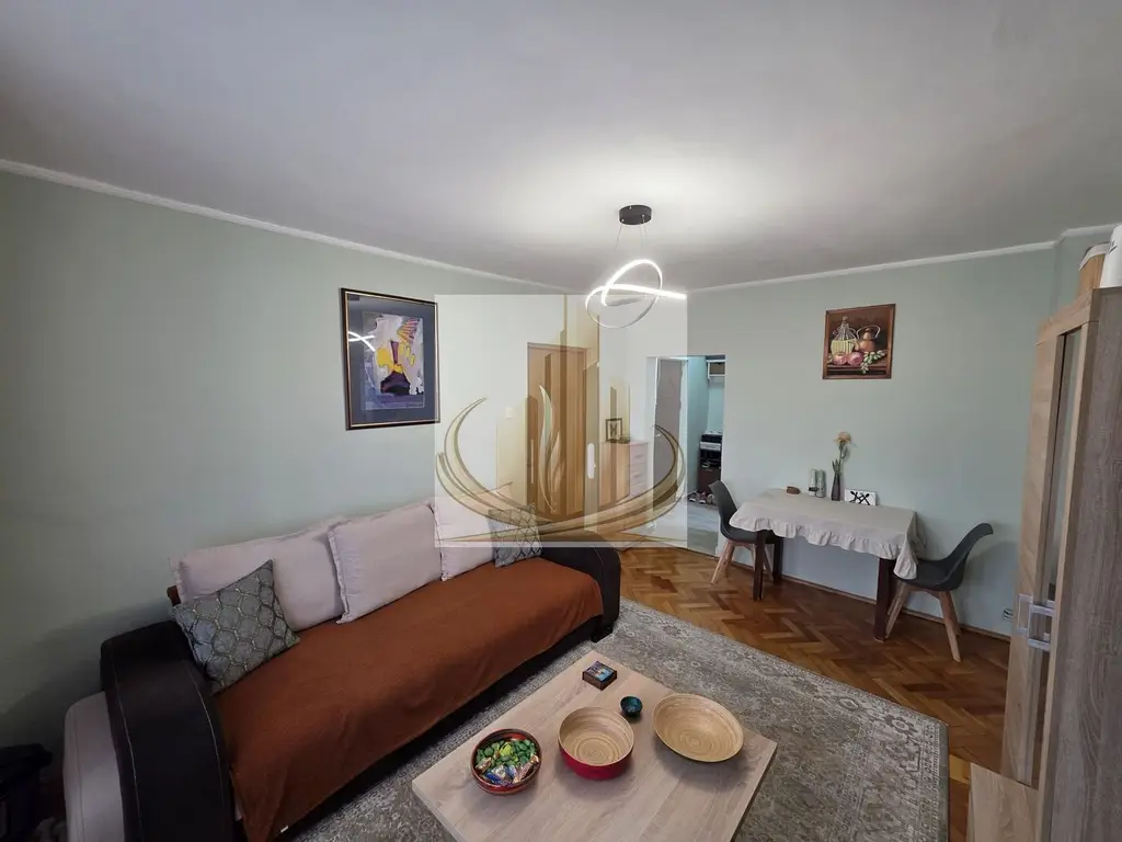 Apartament 3 camere de vânzare – Gheorghe Lazăr