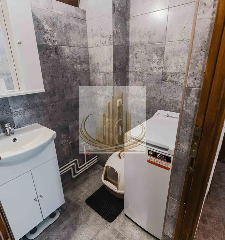 Apartament 4 camere Central 100mp 245000 euro