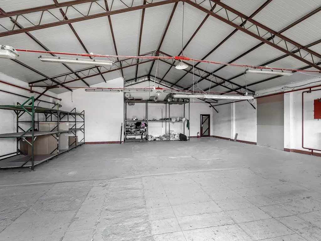 4.049 mp Hale industriale în Arad, aproape de A1