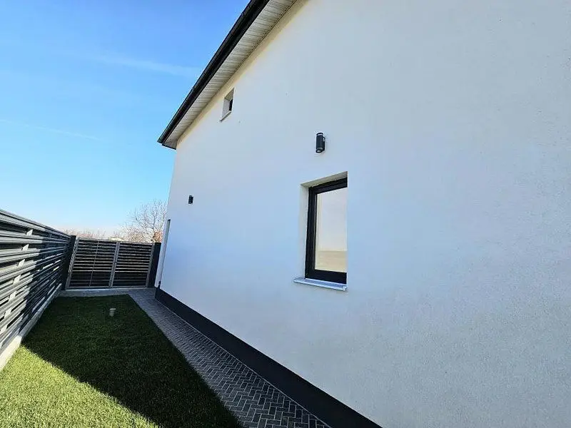 Direct proprietar Glina de vanzare vila noua 4 camere