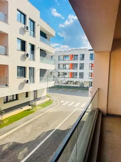 Studio Ivory Pipera I Rond OMW I bloc 2025