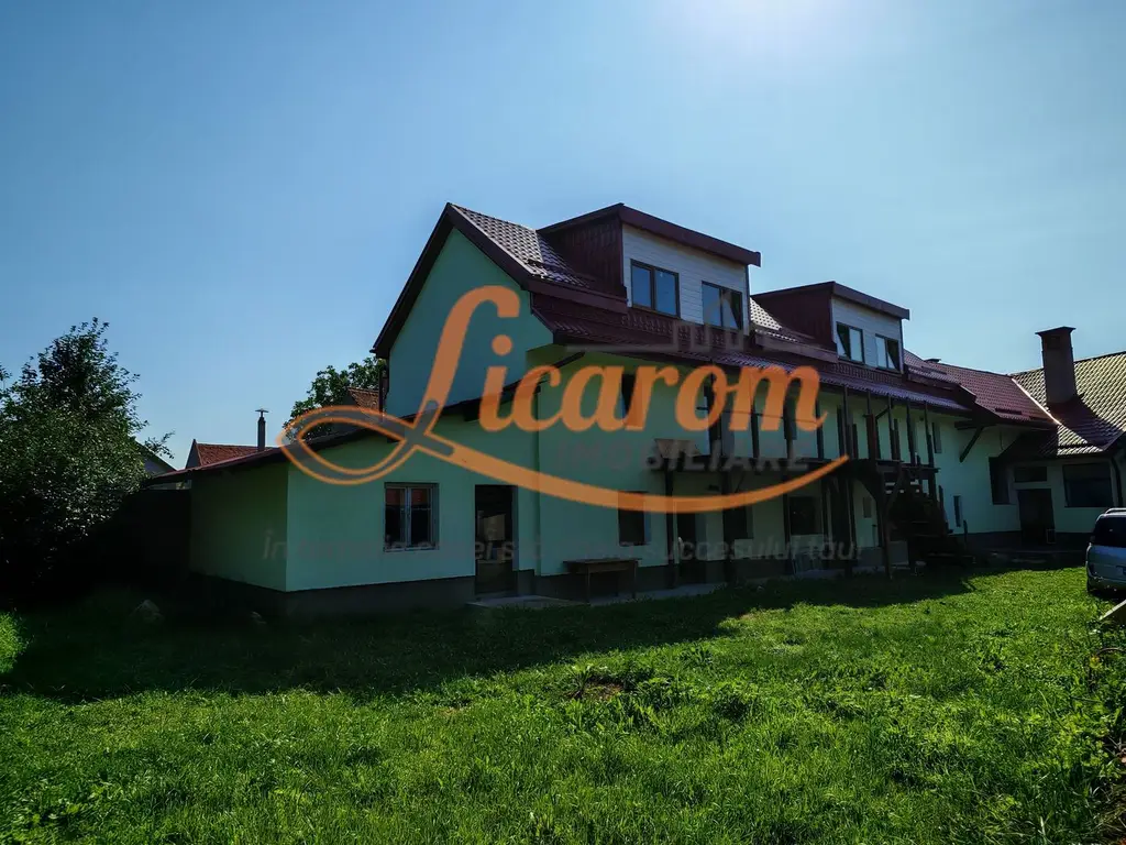 CASA SASEASCA comuna VULCAN,zona foarte buna,teren 3000 mp