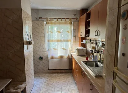 Vanzare Apartament 3 camere