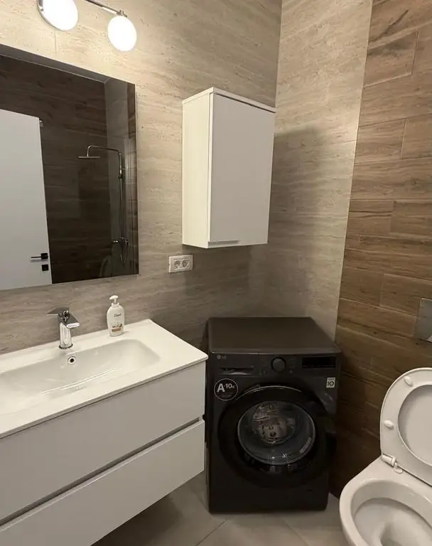 Apartament de Inchiriat - 2 Camere - 61 MP - Zona Grand Arena