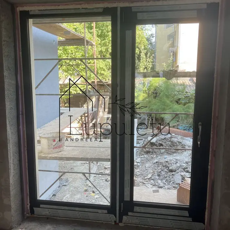 Proprietate unică D+P+E+M, Complet Renovată în 2025 | V.Aaron |