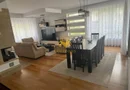Casa individuala 5 camere zona centrala , 210 mp si garaj propriu!