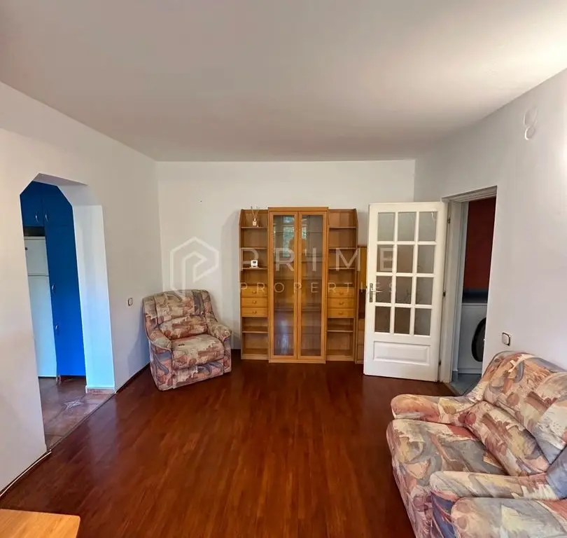 DE ÎNCHIRIAT: Apartament cu 3 camere | Cartierul Cornișa (Zona Zambara