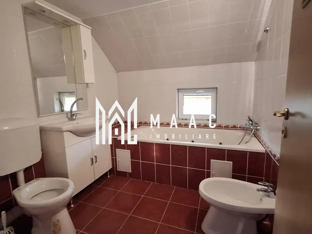 Casa 8 camere | 308mpu | 2 Apartamente | Selimbar