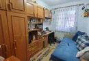 3 Camere. Centrala proprie.Bloc cu acoperis.
