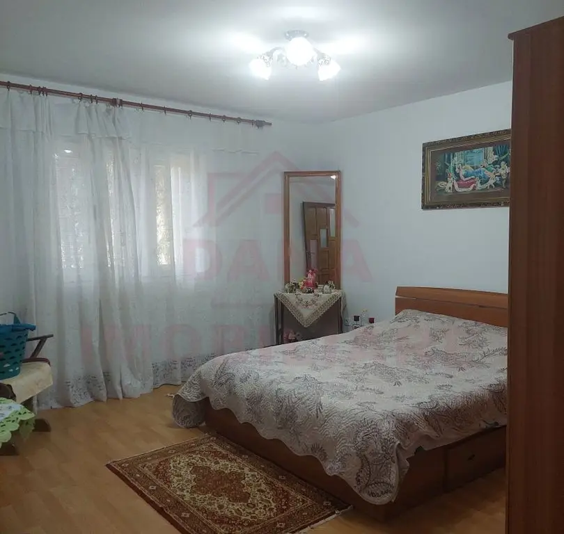 CASĂ DE VACANȚĂ 5 CAMERE,POINANA MĂRULUI, JUD.CARAȘ-SEVERIN