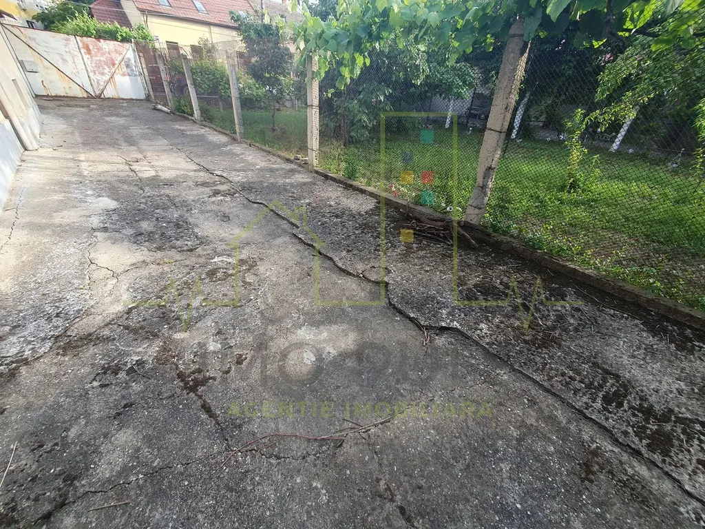 Casa in Elisabetin spre Complex. Teren 821 mp