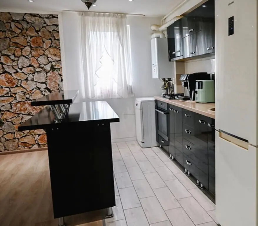 Apartament 3 camere elegant spațios și luminos în cartierul Urban Coresi