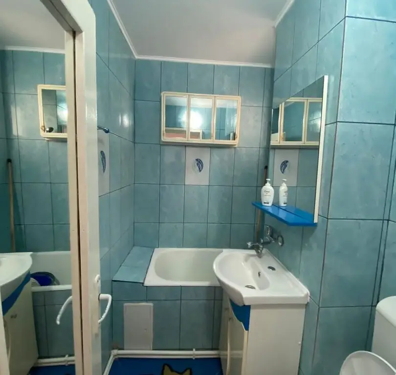 De vanzare apartament cu 2 camere mobilat si utilat, Micro 38, etaj 3