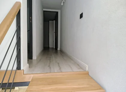 Chirie: apartament ultracentral, 3 camere 450 E neg. Comision 50%