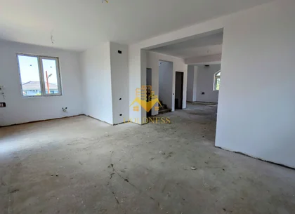 Comision 0%! Vila, 4 Camere, Dezmir, Constructie Noua, 450 mp, 4 Bai