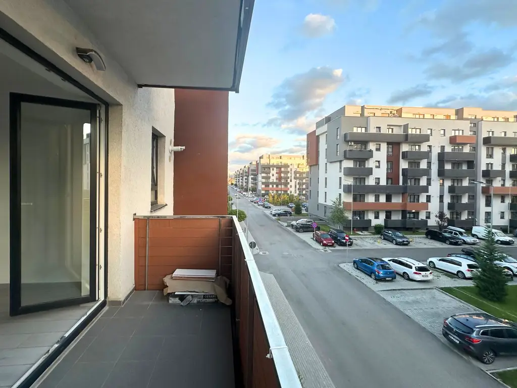 VÂNZARE APARTAMENT 2,5 CAMERE NOU NELOCUIT