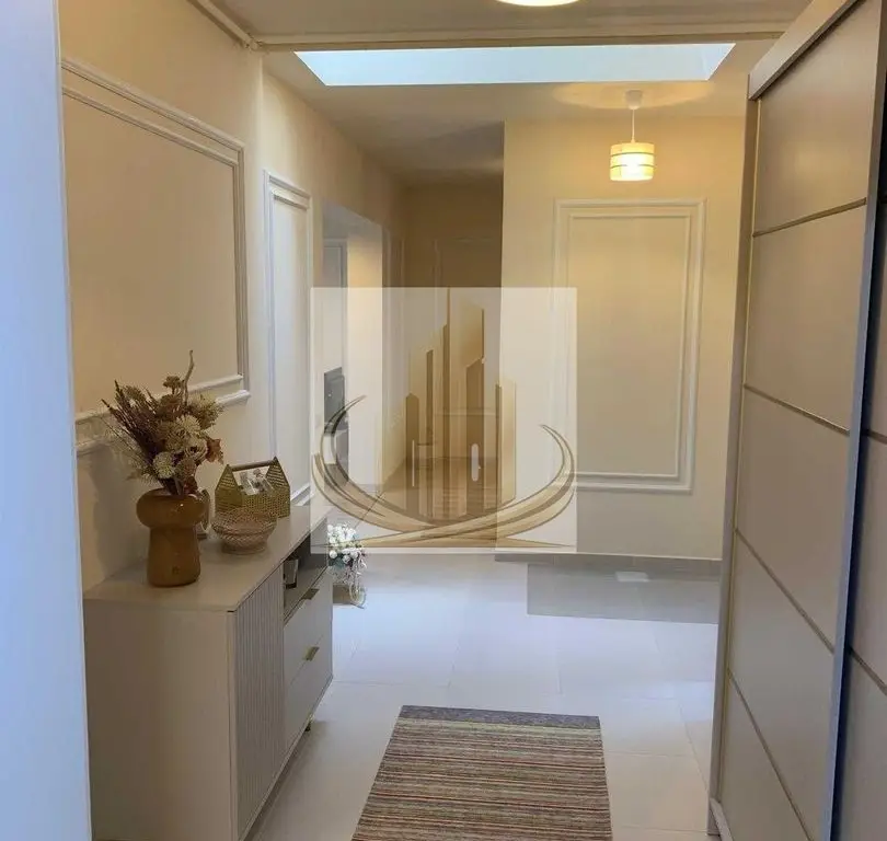 Proprietar vand  apartament nou 69 mp