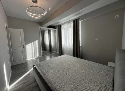 Ap cu 2 camere decomandat de lix