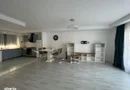 Proprietar inchiriez Cosmopolis Vila N semi-mobilat