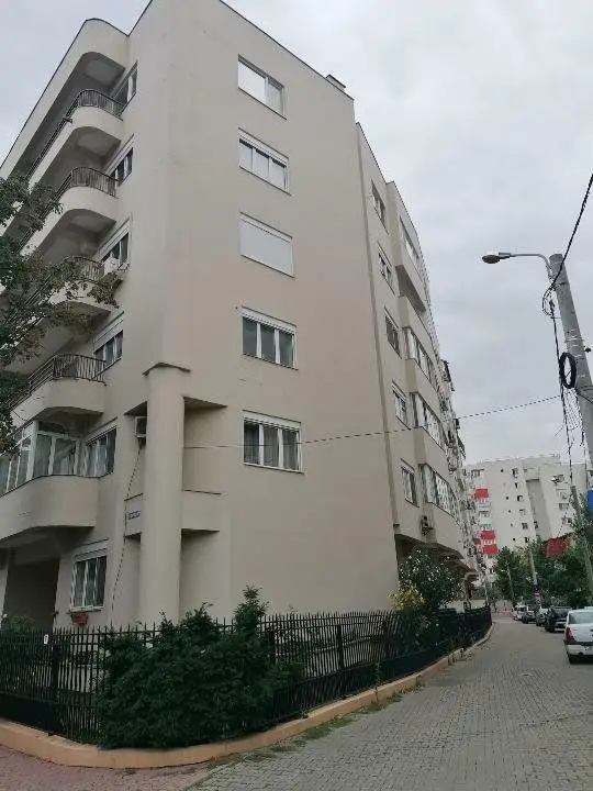 Apartament 4 camere Clucerului