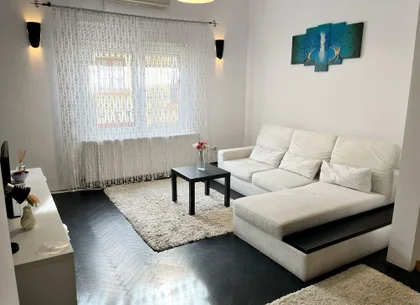 Inchiriez apartament 2 camere (+1) Parcul Carol