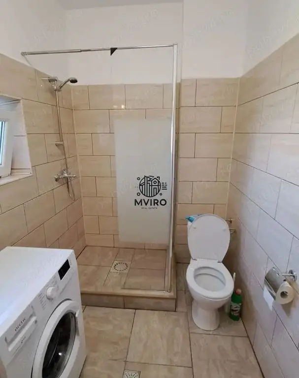 Casă de închiriat 3 camere + grădină, 2 locuri de parcare,