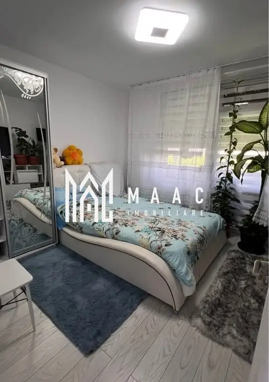 Apartament 3 camere | Balcon | Parțial mobilat | Doamna Stanca