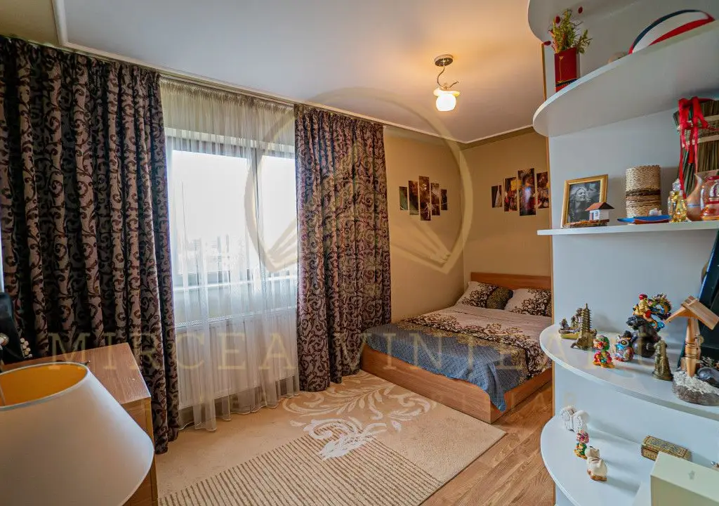 VIILE NOI - Vila modernă compusă din P+1E+M
